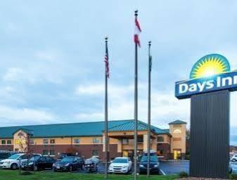 Days Inn By Wyndham Brewerton/ Syracuse Near Oneida Lake Extérieur photo